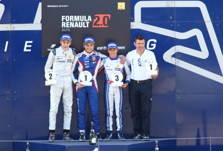podium3 2405