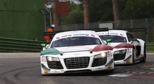 audiR8_1010