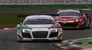 audir8_2610