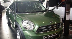 COUNTRYMAN1_0512