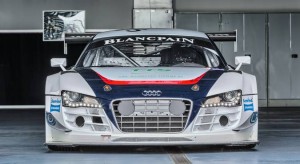 audiR8_0303