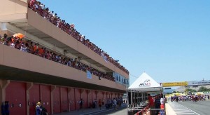 grandstands_2608