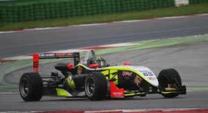 Loris_0410