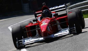 F3000_1807