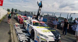 nascar12_0107