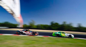 nascar45_3006