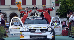 Roberto Vescovi, Giancarla Guzzi (Renault Clio S1600 #29, GR Motorsport)