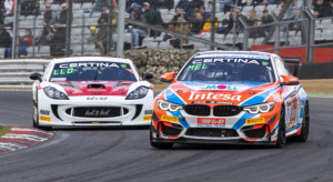 4/5 may 2019. European GT4 Series Round 2 Brands Hatch Photo Chris Schotanus