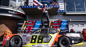 nascar456_1106