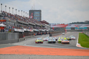 nascarpro_1304