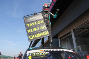 Taylor4_1210