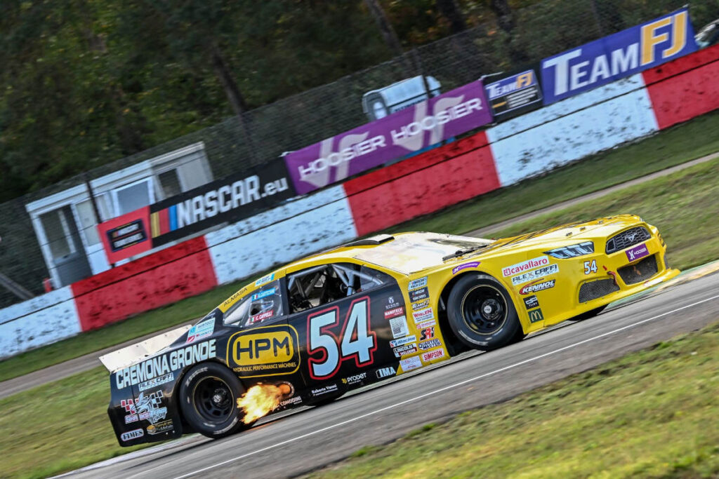 nascar_3010